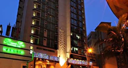 Bishop Lei International House