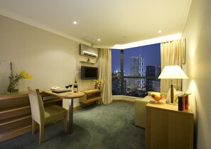Deluxe Suite, City View | In-room safe, desk, blackout curtains, free WiFi - Bishop Lei International House (Hong Kong)