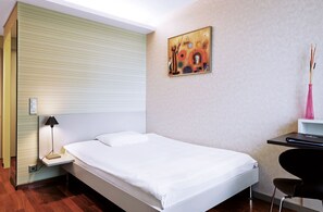 Egyptian cotton sheets, hypo-allergenic bedding, in-room safe, desk - Sorell Business Hotel Ador Bern (Bern)