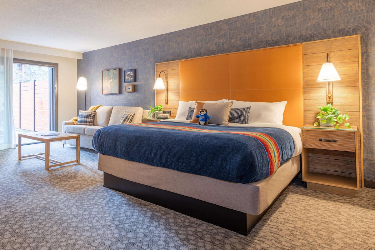 Superior Room, Multiple Beds, River View (with Sofa Bed and Fire Pit)