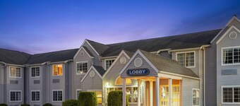 Microtel Inn by Wyndham Albany Airport