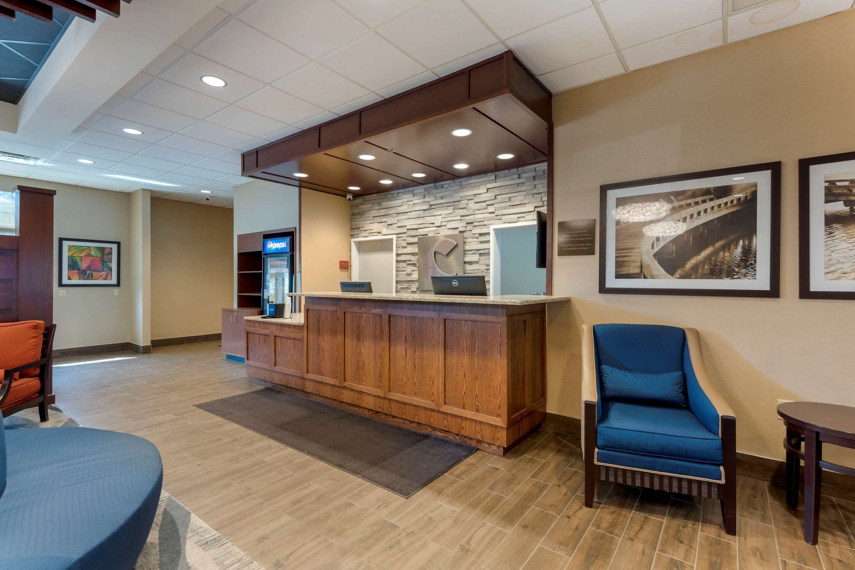 Foto - Comfort Inn University