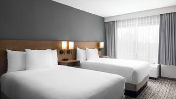 Premium bedding, down comforters, in-room safe, desk