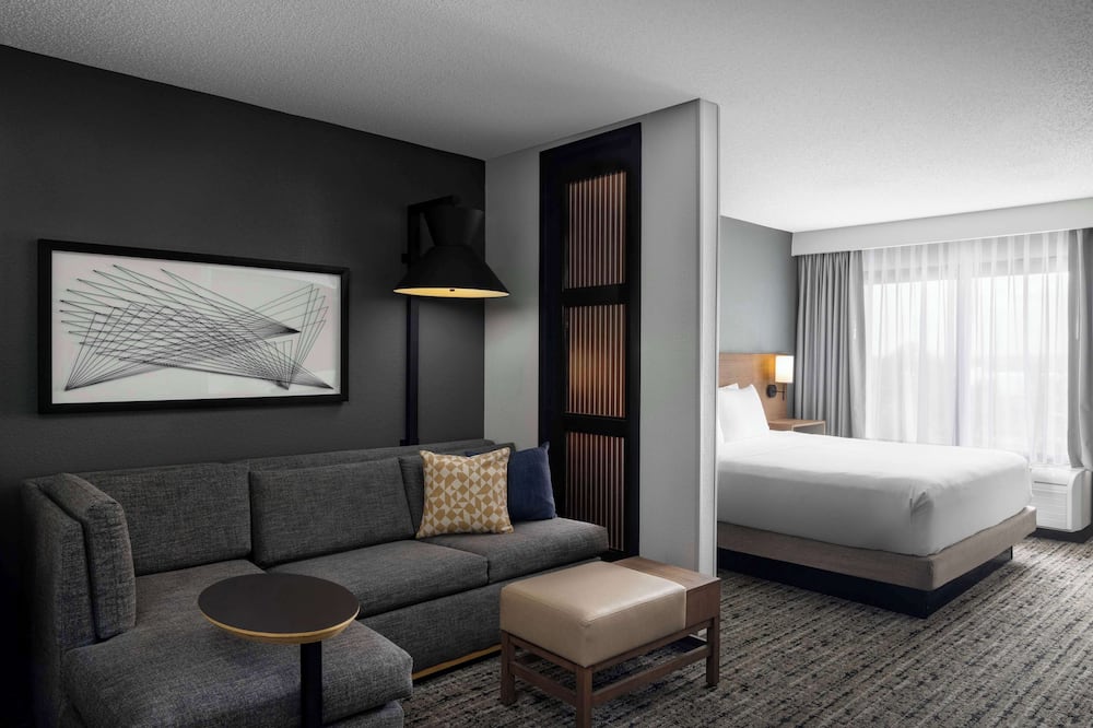 Hyatt Place Tempe Phoenix Airport