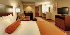1 King Bed (Dog Friendly)