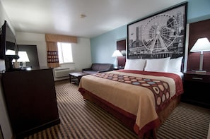Business Suite, 1 King Bed, Non Smoking | Pillow-top beds, desk, laptop workspace, blackout curtains
