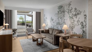 Grand Suite, 1 King Bed (with Terrace Access) | Terrace/patio