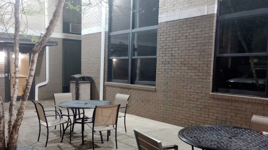 Quality Inn & Suites Somerset Downtown