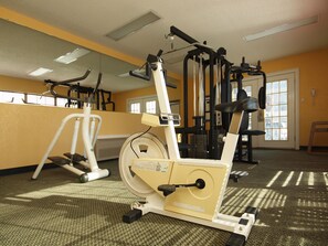 Fitness facility - Western Motel (Fitzgerald)