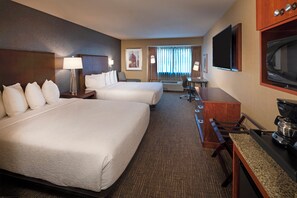 Internet, alarm clocks - Silver Cloud Inn - NW Portland (Portland)