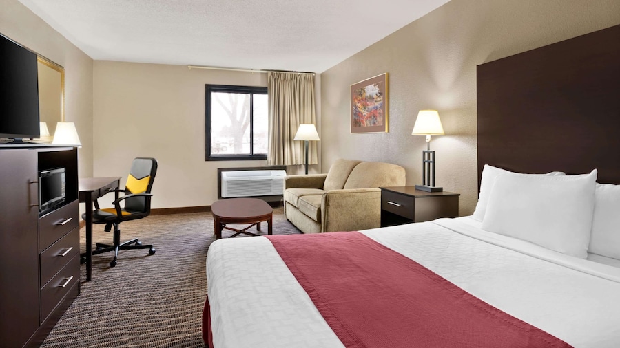 Baymont by Wyndham Sioux Falls West (67058) Sioux/ Near Airport