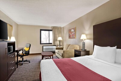 Baymont by Wyndham Sioux Falls West (67058) Sioux/ Near Airport
