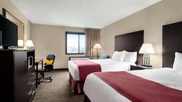 Skrivebord, barnesenger (inkludert) og ekstrasenger (mot et tillegg)