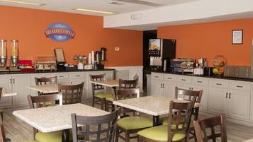 Desayuno buffet incluido todos los días