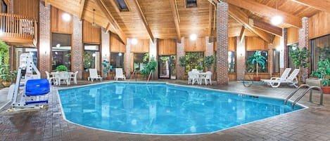 Piscine intérieure