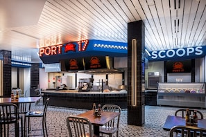 8 restaurants, breakfast, lunch, dinner served; local cuisine