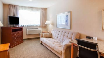 Bureau, fer et planche Ă repasser, Wi-Fi gratuit, draps fournis