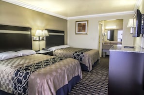 Standard Double Room, 2 Double Beds | Iron/ironing board, free WiFi, bed sheets