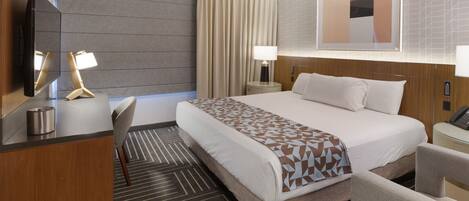 Premium bedding, in-room safe, desk, laptop workspace