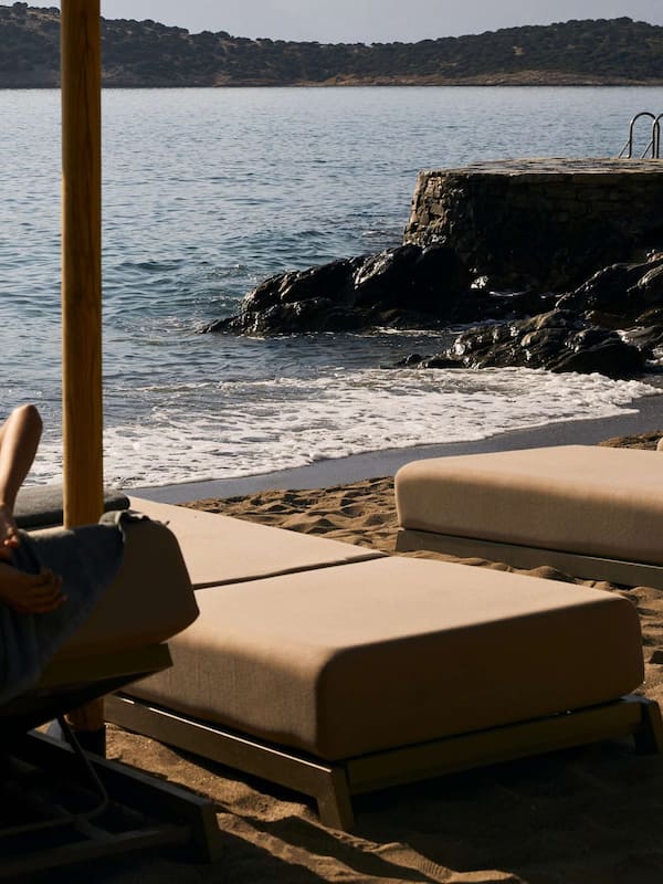 Private beach, sun loungers, beach umbrellas, beach towels