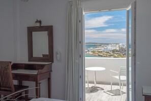 Panorama-Zimmer, Meerblick | 1 Schlafzimmer, Allergikerbettwaren, Minibar, Zimmersafe