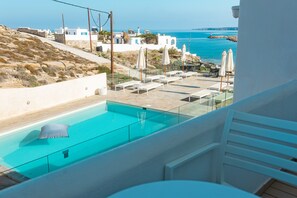 Huone (Pool & Sea View) | Terassi/patio