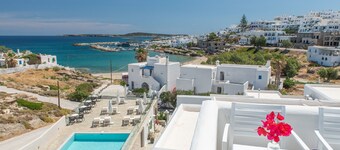 Adonis Hotel & Apartments