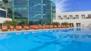 Indoor pool, outdoor pool