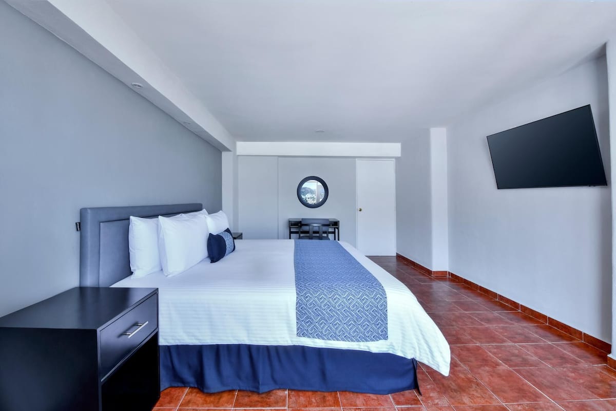 Down duvets, in-room safe, blackout curtains, iron/ironing board