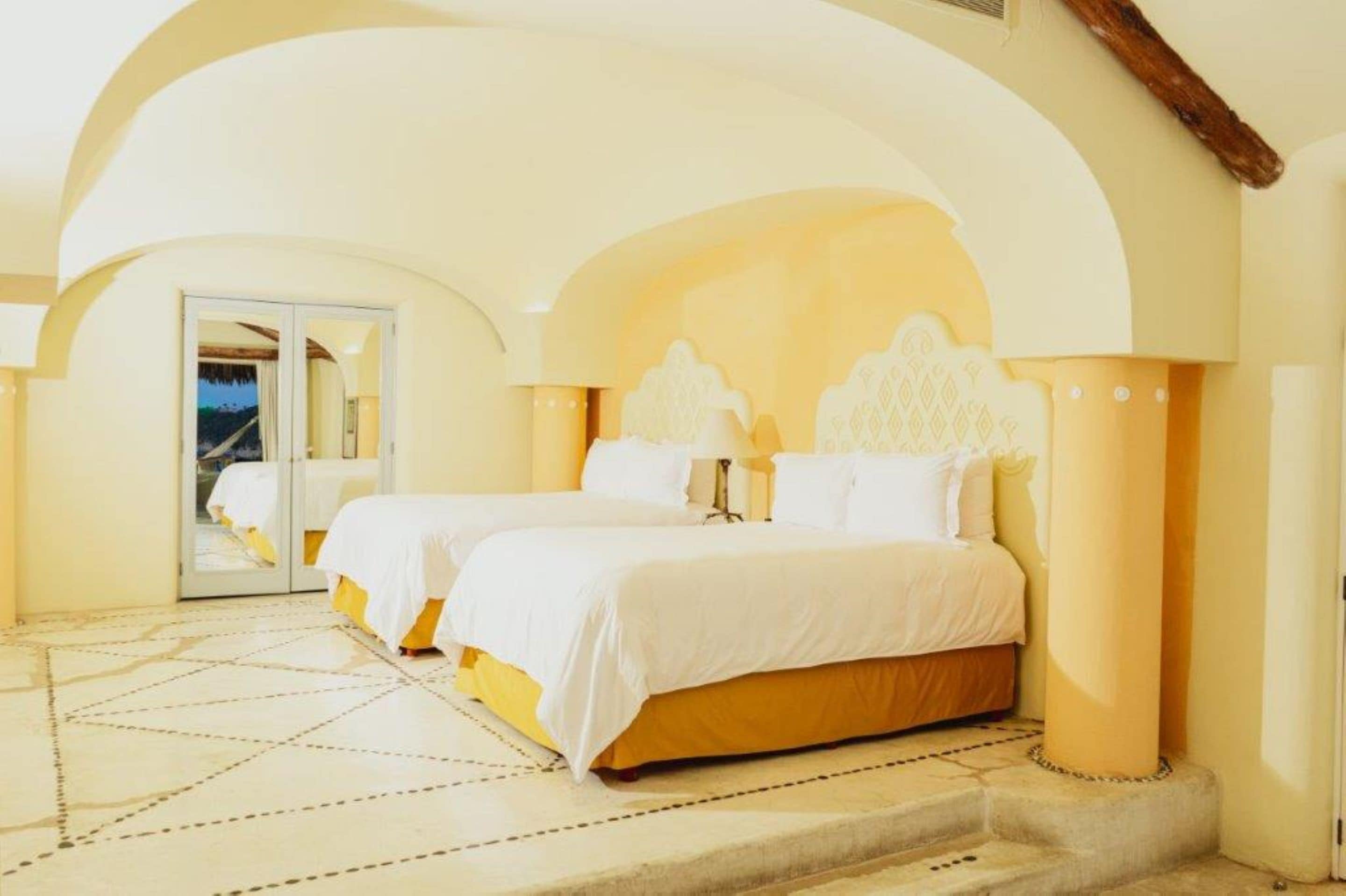 gran clase dos camas con alberca | 1 bedroom, premium bedding, minibar, in-room safe