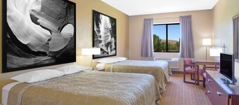 佩吉鲍威尔湖温德姆速 8 酒店