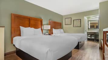 Suite, Multiple Beds, Non Smoking | Desk, iron/ironing board, free WiFi, bed sheets
