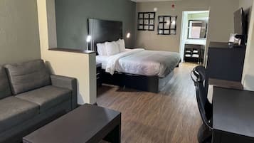 Bàn, bàn ủi/dụng cụ ủi quần áo, truy cập Internet không dây miễn phí