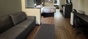 Quality Inn & Suites near Panama City Beach