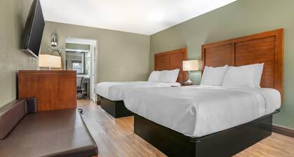 Quality Inn & Suites near Panama City Beach