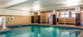 Comfort Suites Mason near Kings Island