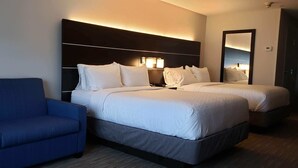 Phòng Suite, nhiều giường (Additional Living)