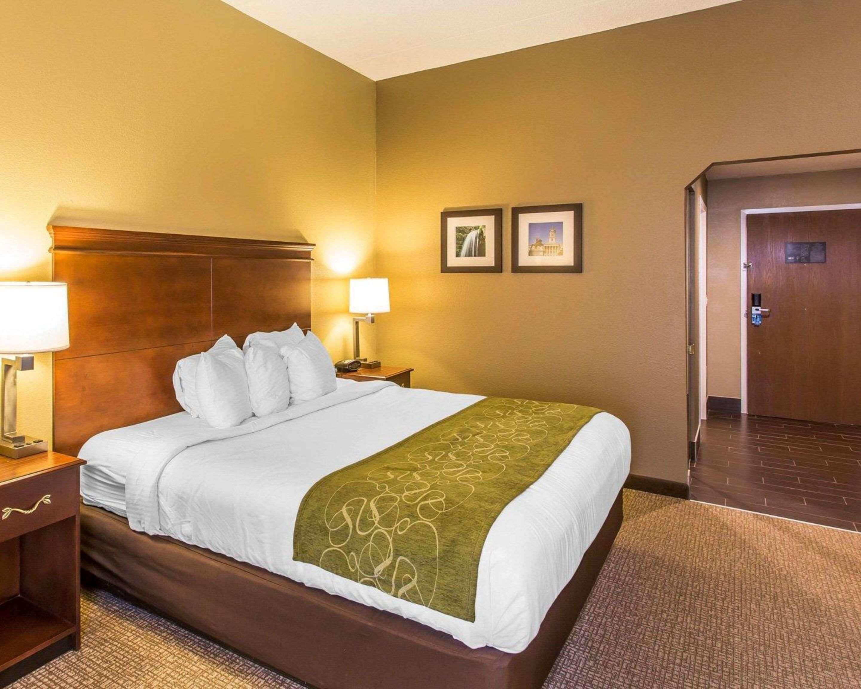 1 bedroom, premium bedding, pillow-top beds, in-room safe