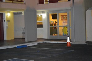 Free self parking