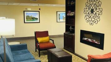 Siddeområde i lobbyen