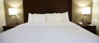 Ardmore Inn & Suites
