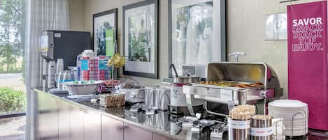 Free daily buffet breakfast