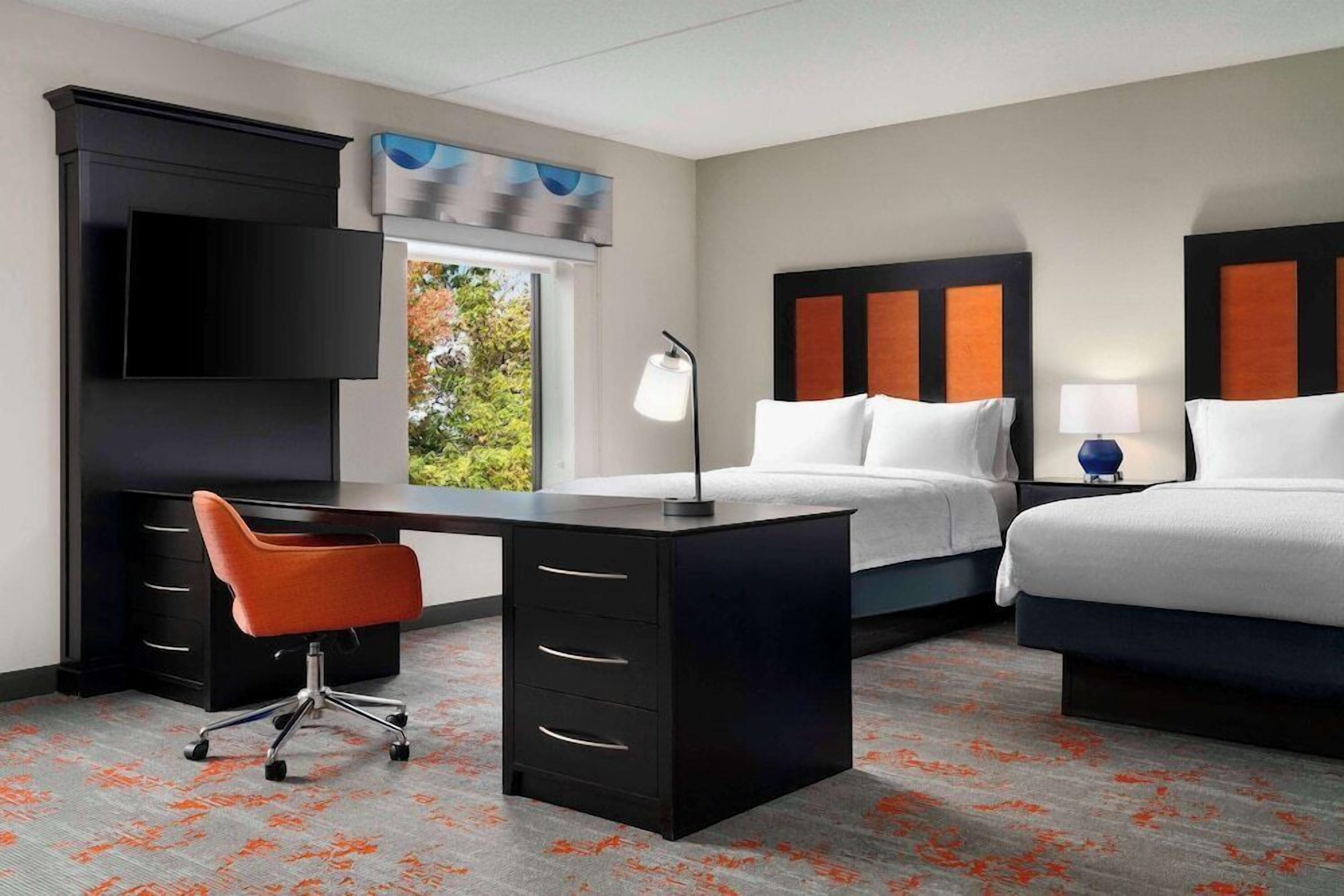 In-room safe, desk, laptop workspace, iron/ironing board