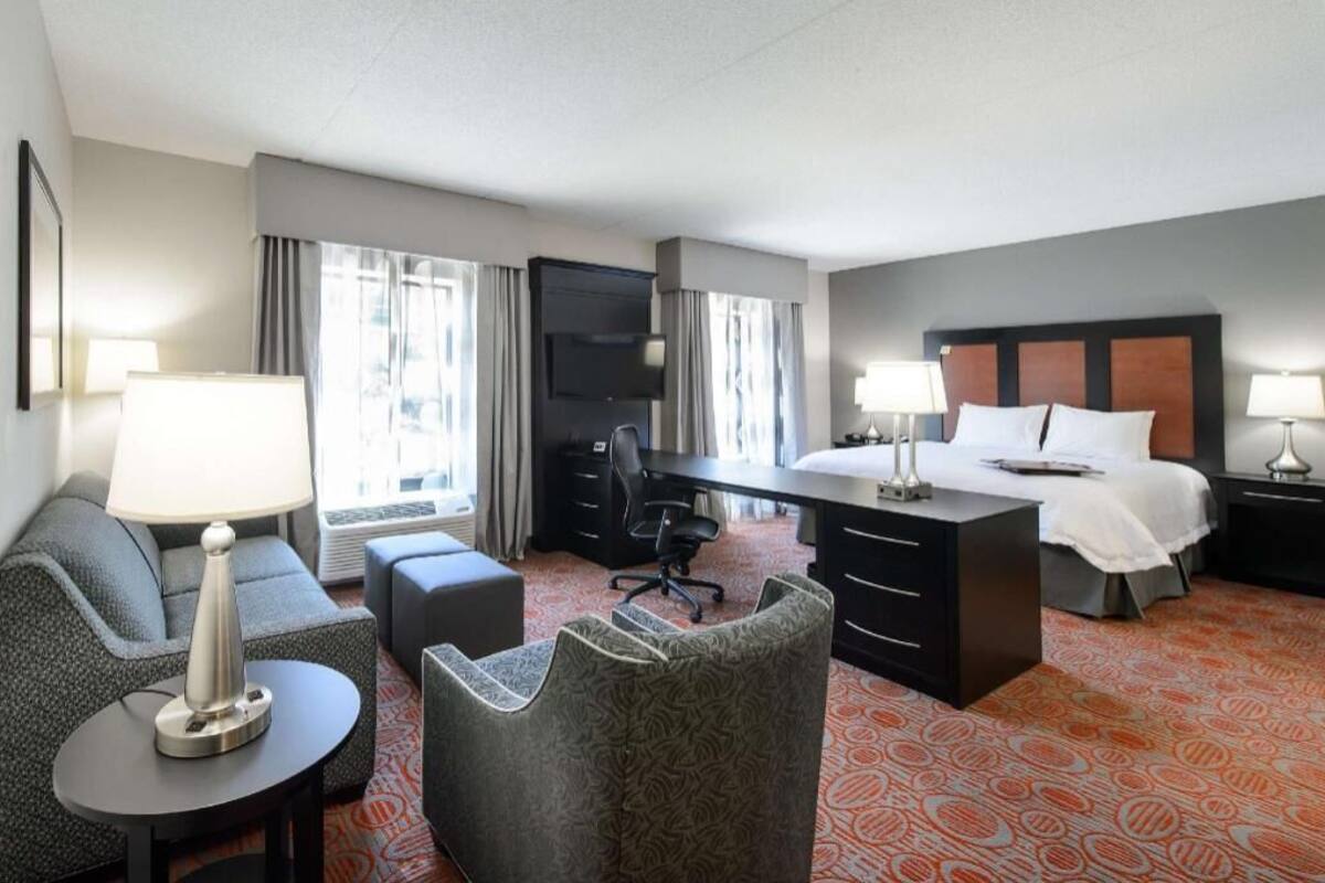 In-room safe, desk, laptop workspace, iron/ironing board