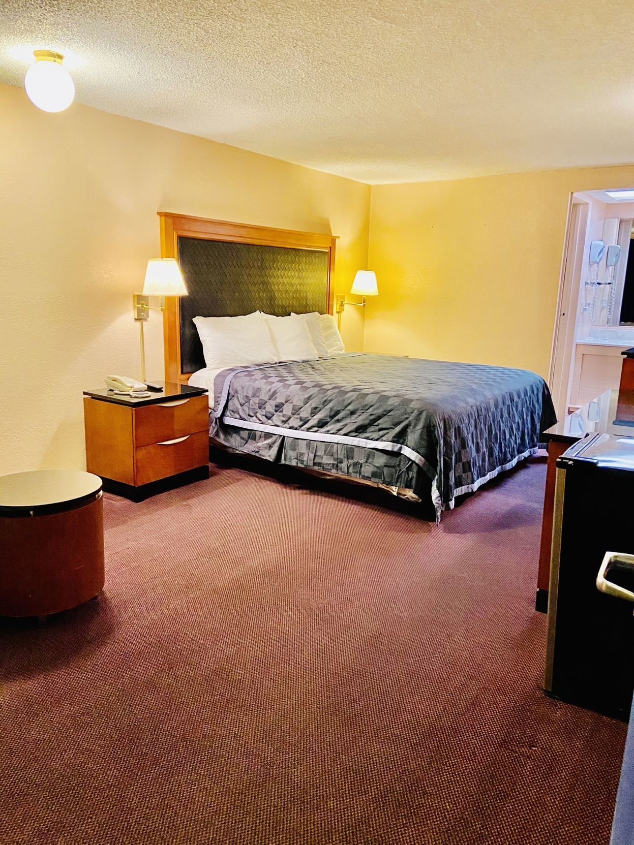 Blackout curtains, iron/ironing board, free cots/infant beds