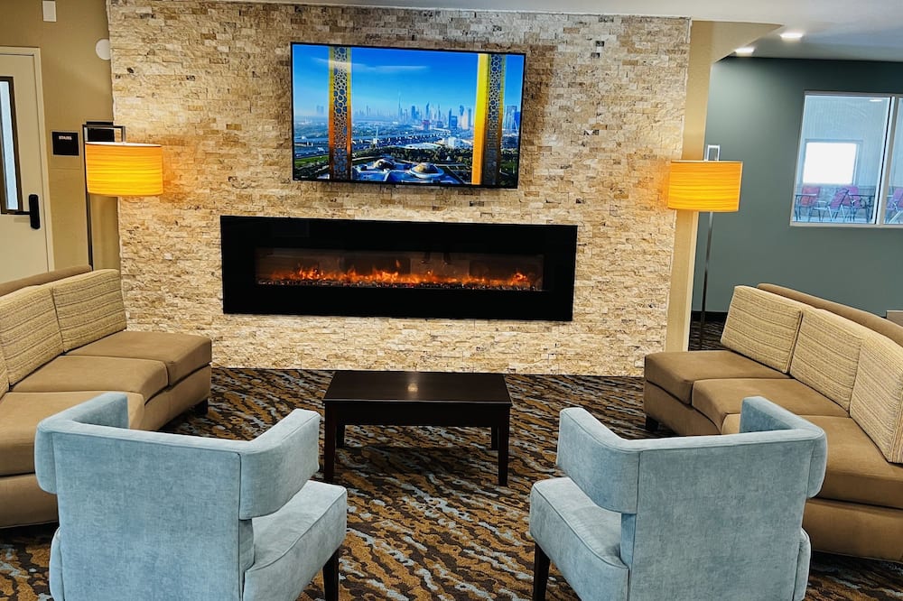 Sleep Inn & Suites Wisconsin Dells - Lake Delton