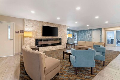 Sleep Inn & Suites Lake Delton-Wisconsin Dells Newly Renovated 2024