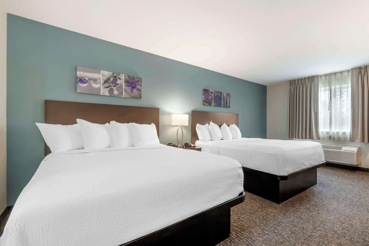 Standard Room, 2 Queen Beds, Non Smoking | Desk, blackout drapes, free WiFi, bed sheets