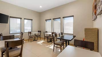 Frokostbuffé er inkludert hver dag