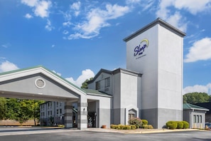 Exterior - Sleep Inn at Greenville Convention Cente (Greenville)